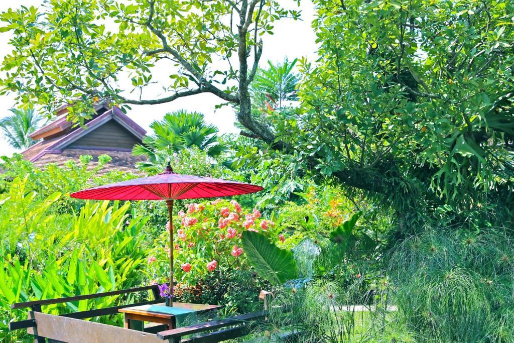 Oriental Siam Resort - Sha Extra Plus Certified Chiang Mai Extérieur photo